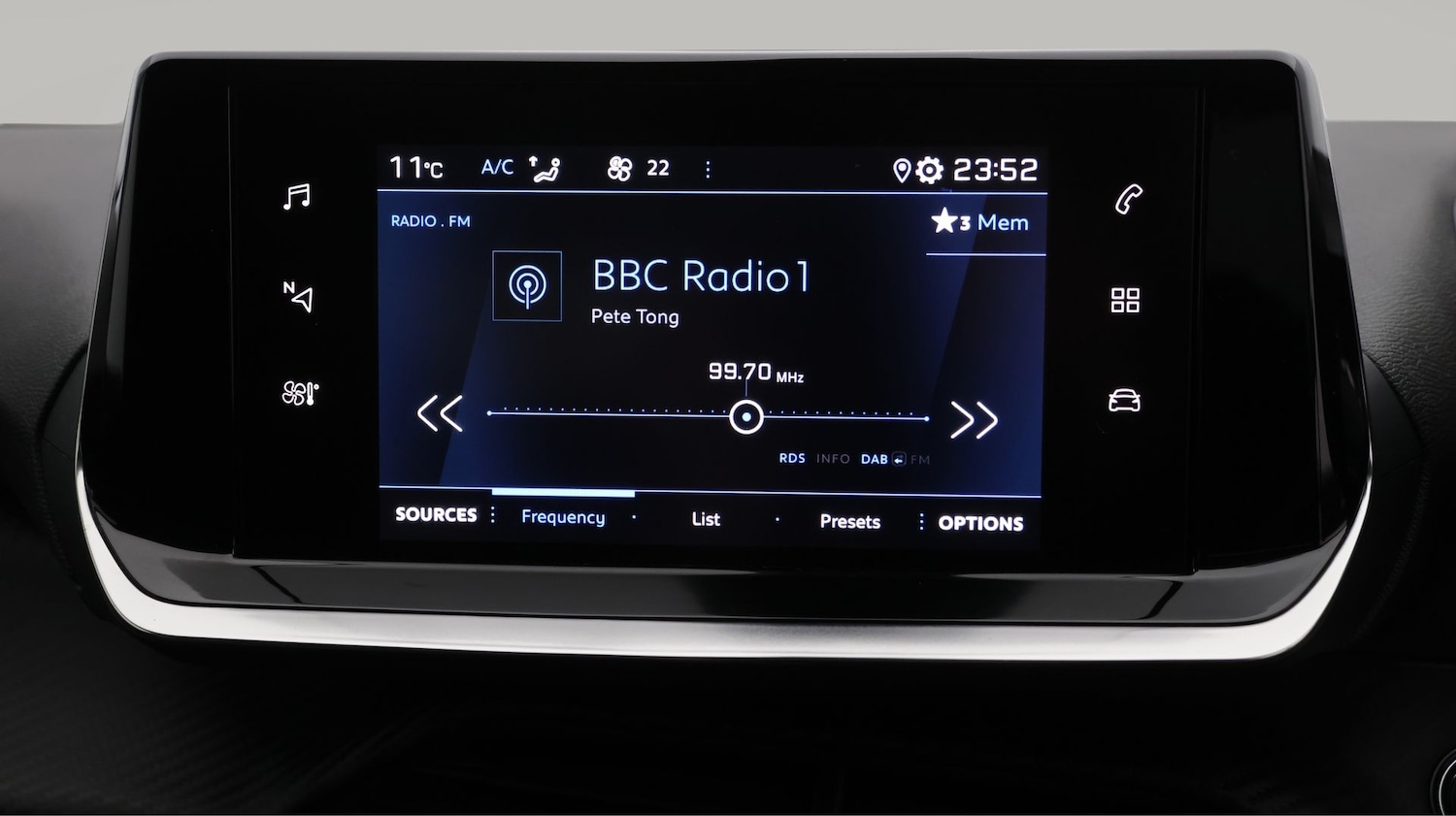 Used Peugeot 2008 2022 for sale - 77903756: Photo 11