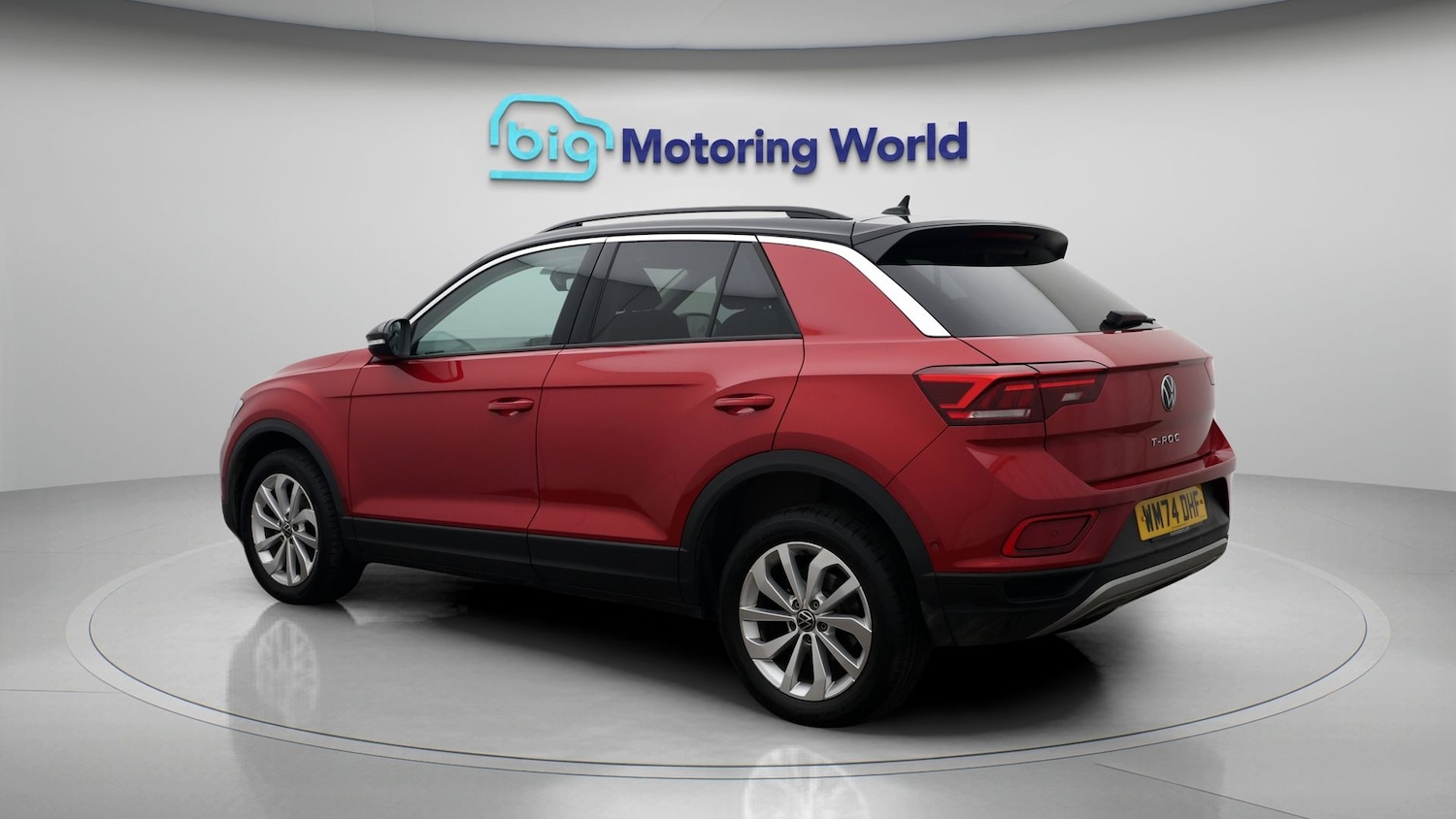 Used Volkswagen T-Roc 2024 for sale - 77490982: Photo 5