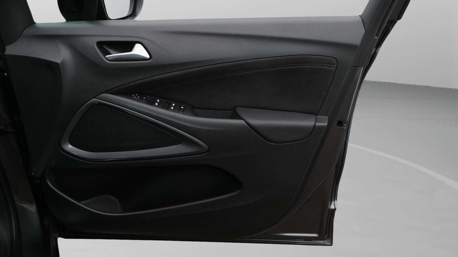 Used Vauxhall Crossland for sale - 76728796: Photo 16