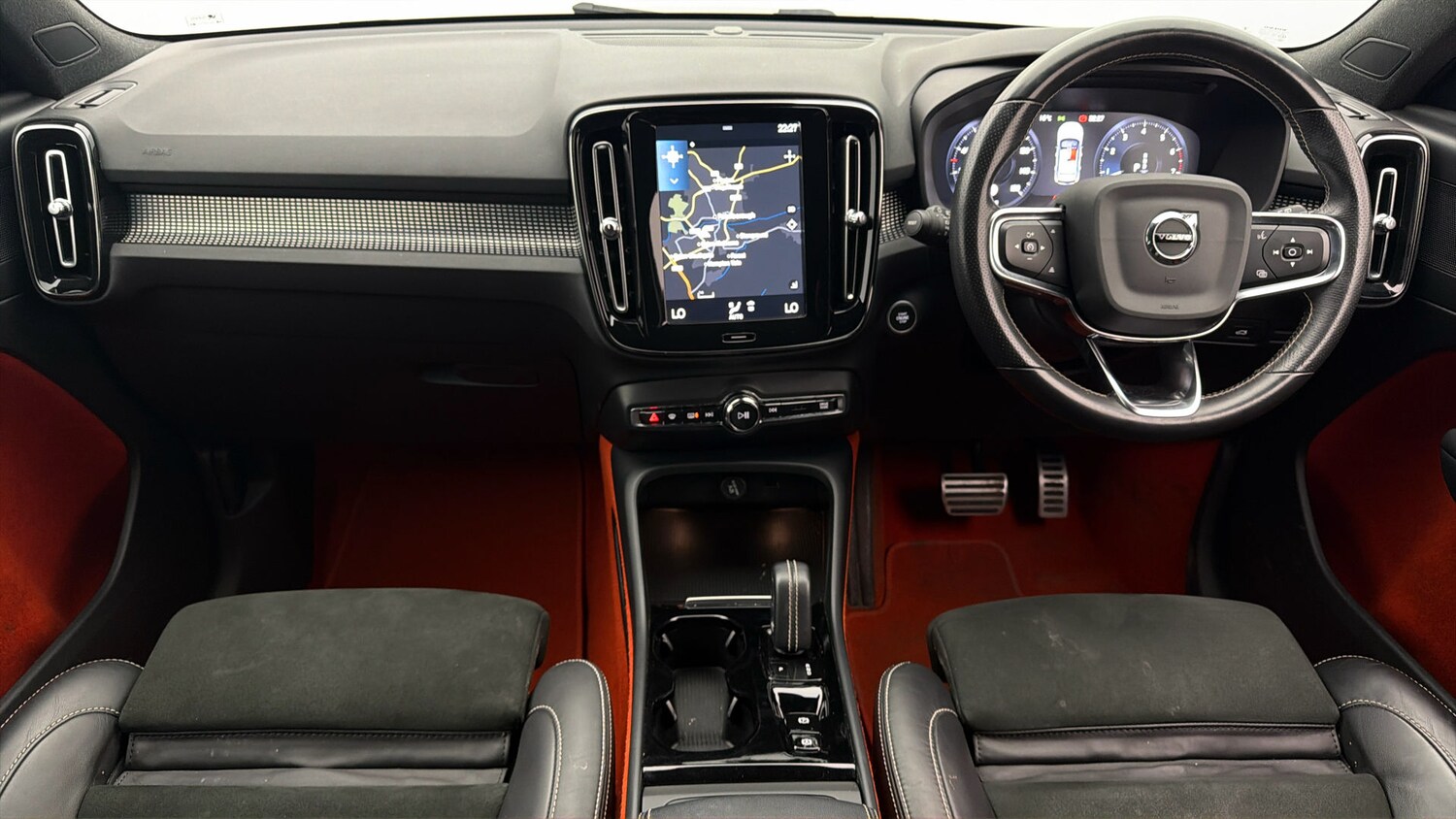 Used Volvo XC40 2021 for sale - 77833985: Photo 12