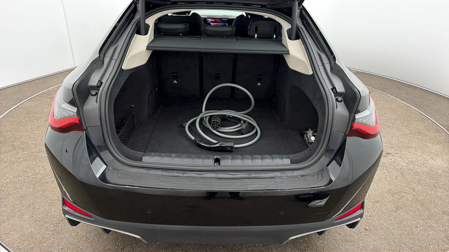 Used BMW i4 2023 for sale - 78123513: Photo 16