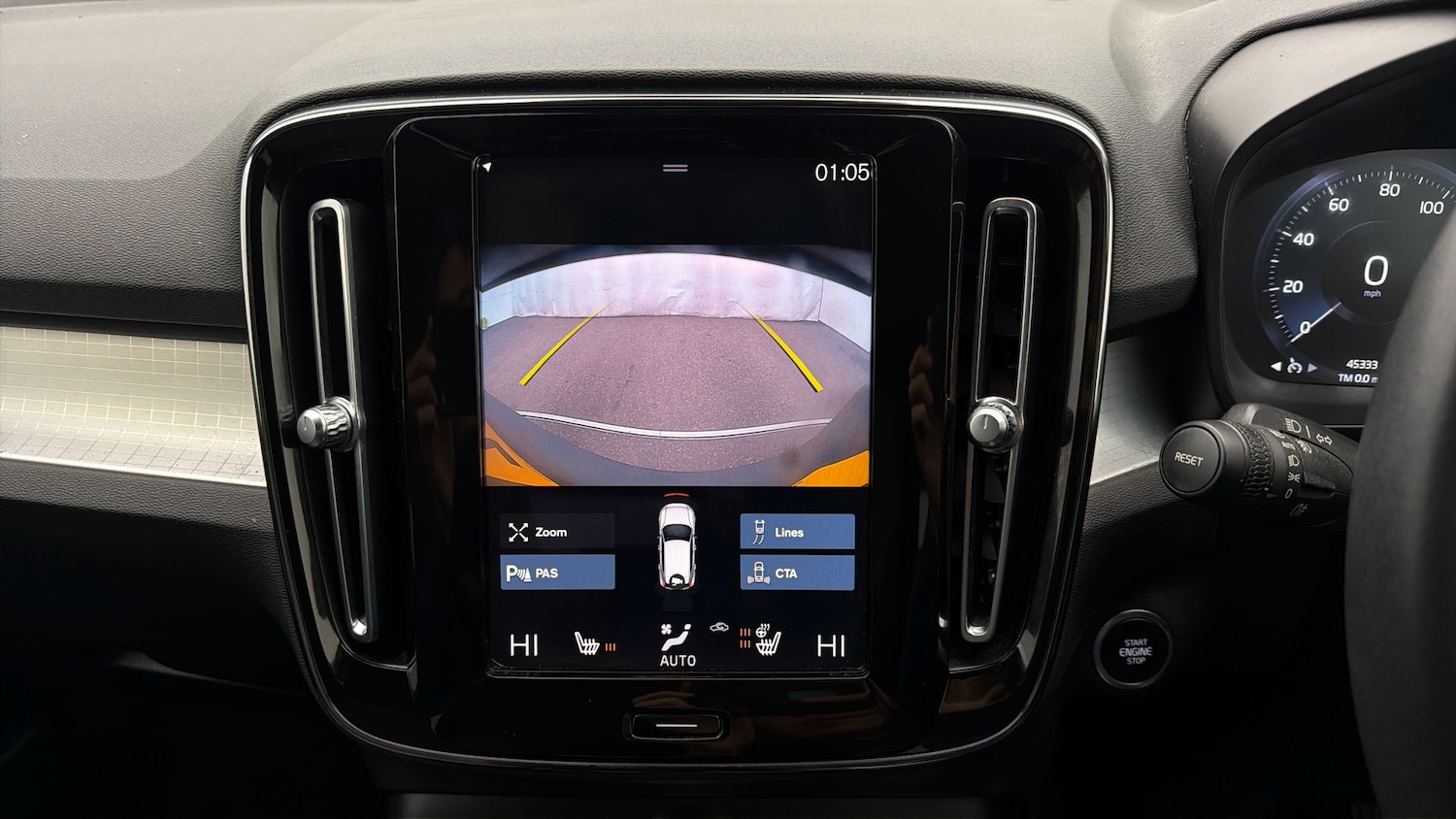 Used Volvo XC40 2022 for sale - 78065404: Photo 25