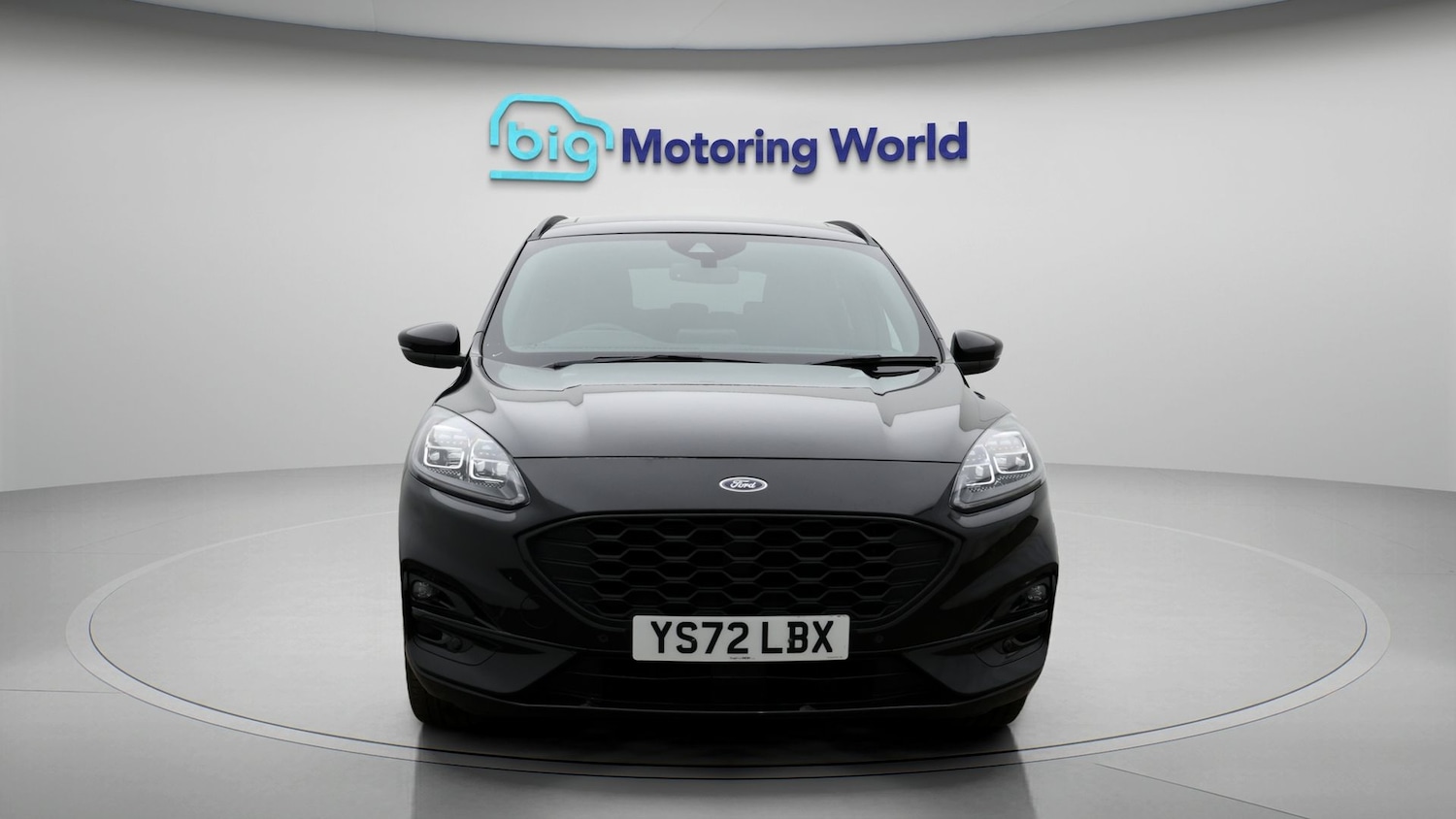 Used Ford Kuga 2022 for sale - 77235832: Photo 2