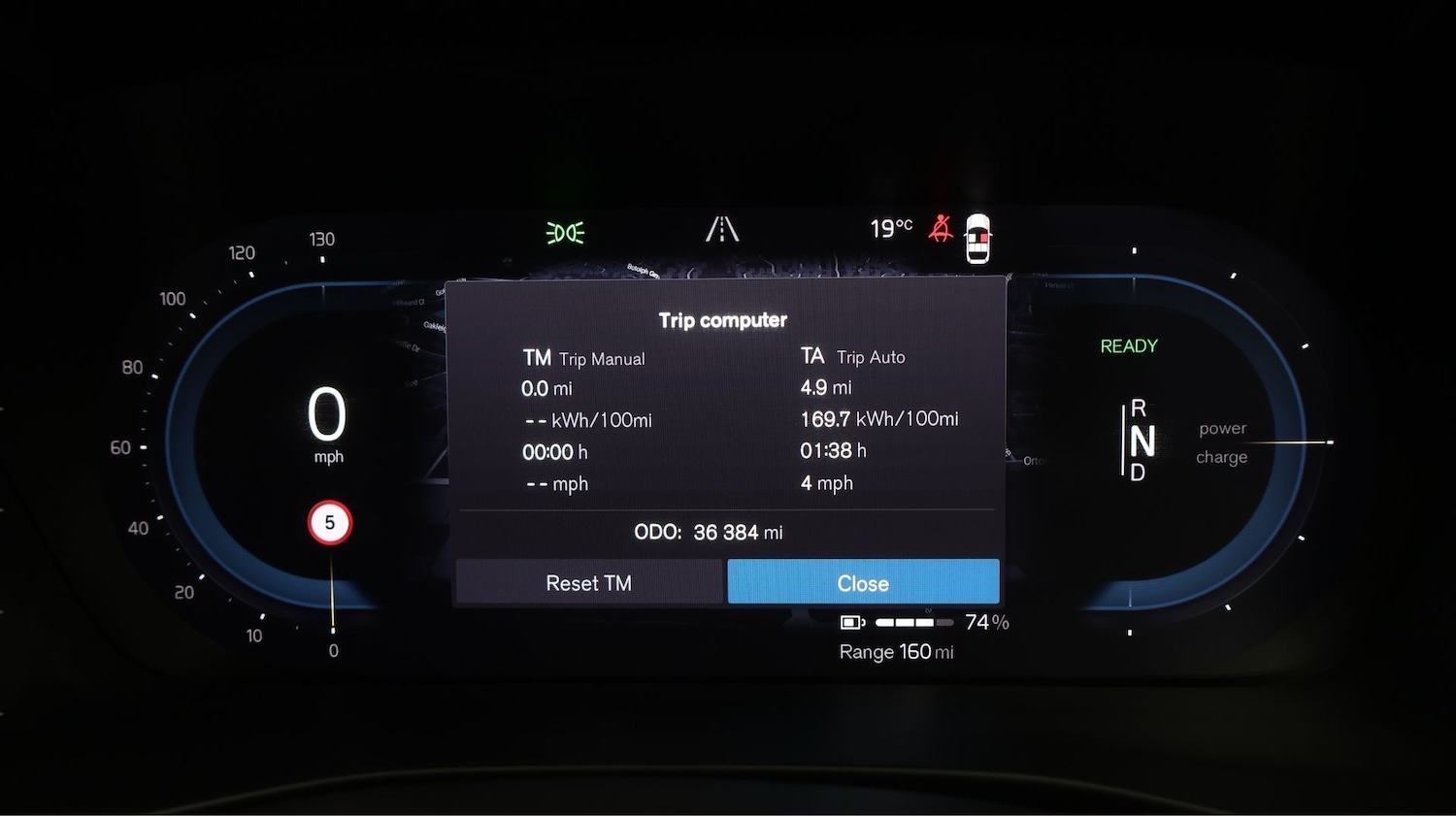 Used Volvo XC40 2023 for sale - 77775344: Photo 10