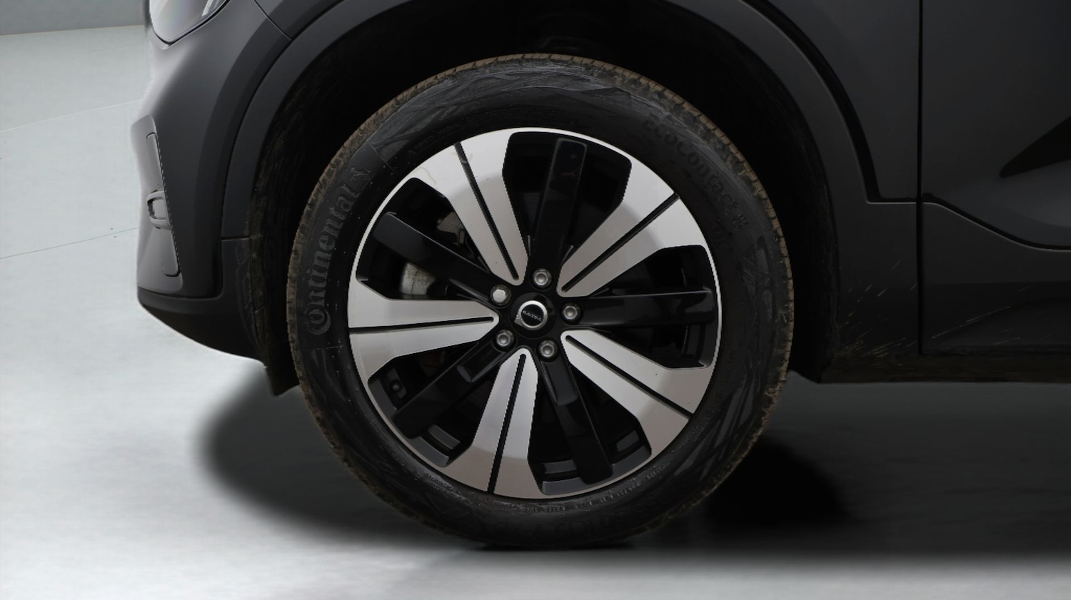 Used Volvo XC40 2023 for sale - 77775344: Photo 18