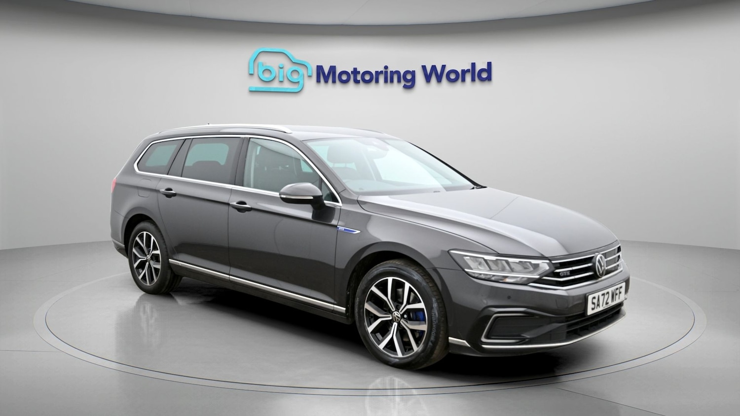 Used Volkswagen Passat 2022 for sale - 77906198: Photo 1