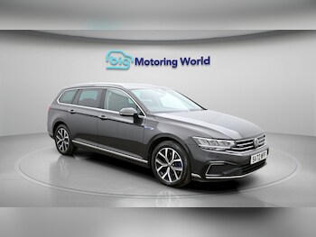 Used Volkswagen Passat 2022 for sale - 77906198: Photo