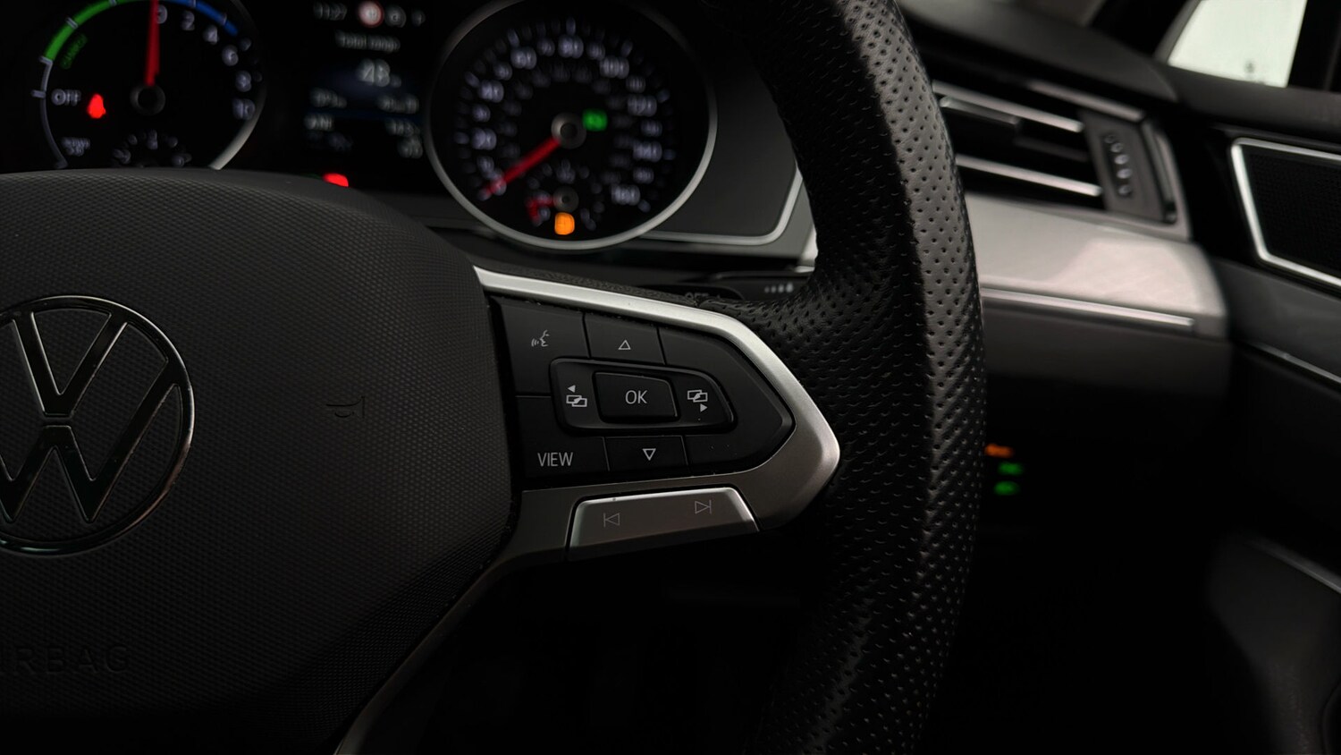 Used Volkswagen Passat 2022 for sale - 77906198: Photo 23