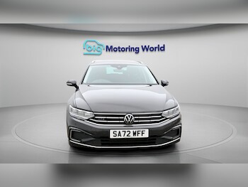 Used Volkswagen Passat 2022 for sale - 77906198: Photo