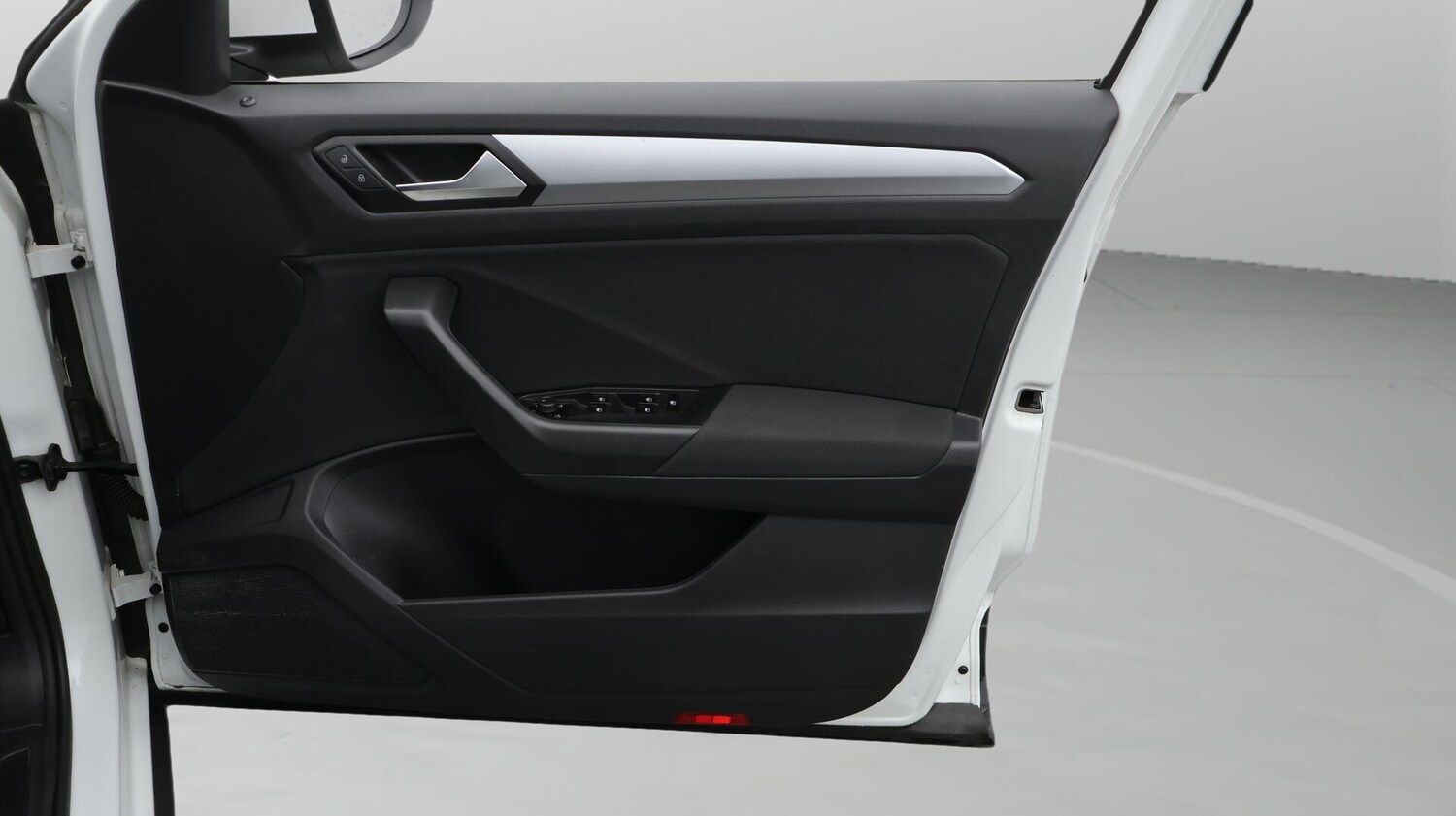 Used Volkswagen T-Roc 2022 for sale - 76072054: Photo 16