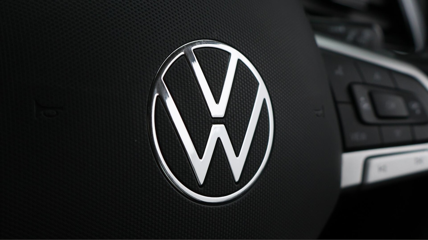 Used Volkswagen T-Roc 2022 for sale - 76072054: Photo 23