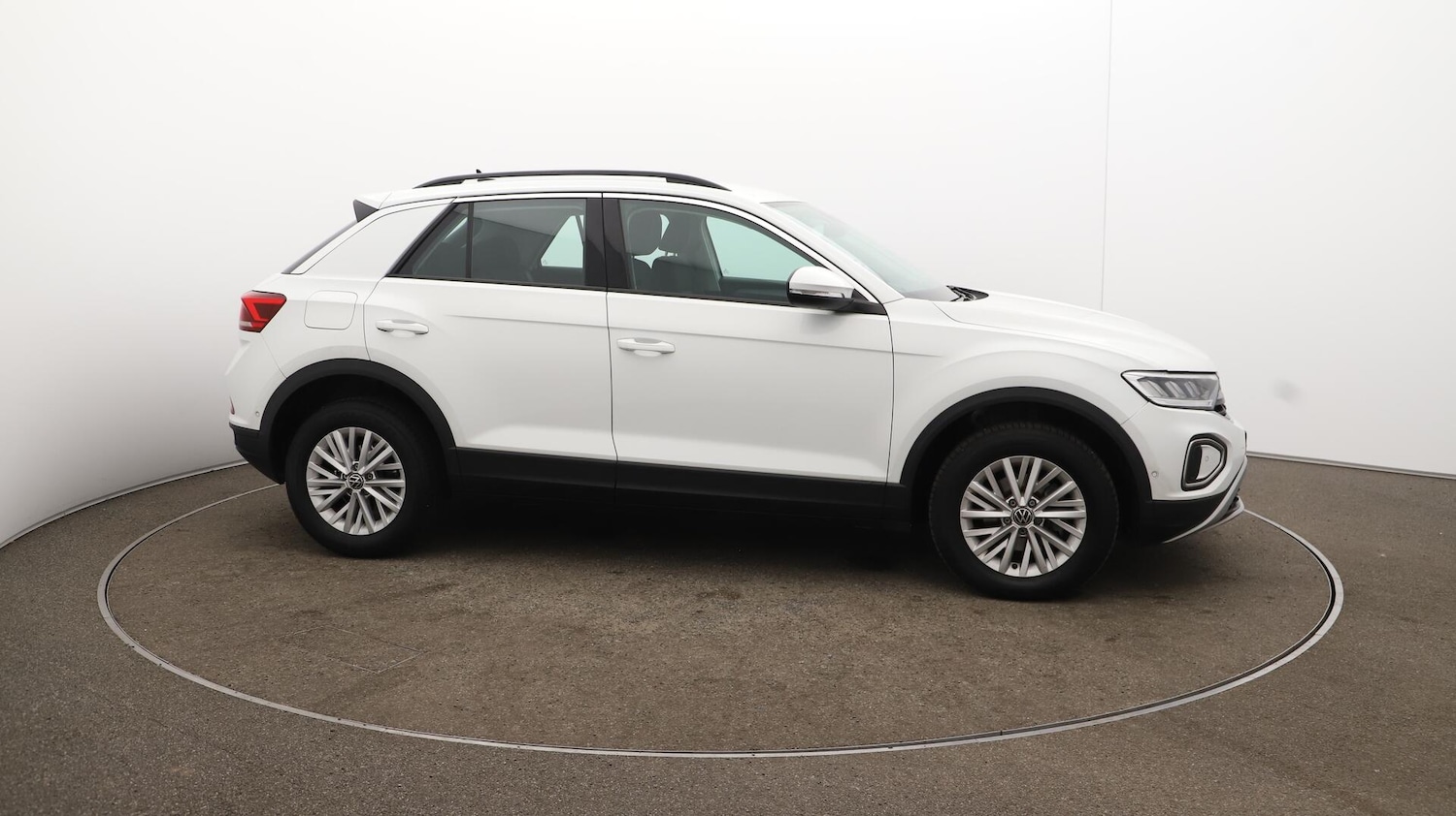 Used Volkswagen T-Roc 2022 for sale - 76072054: Photo 49