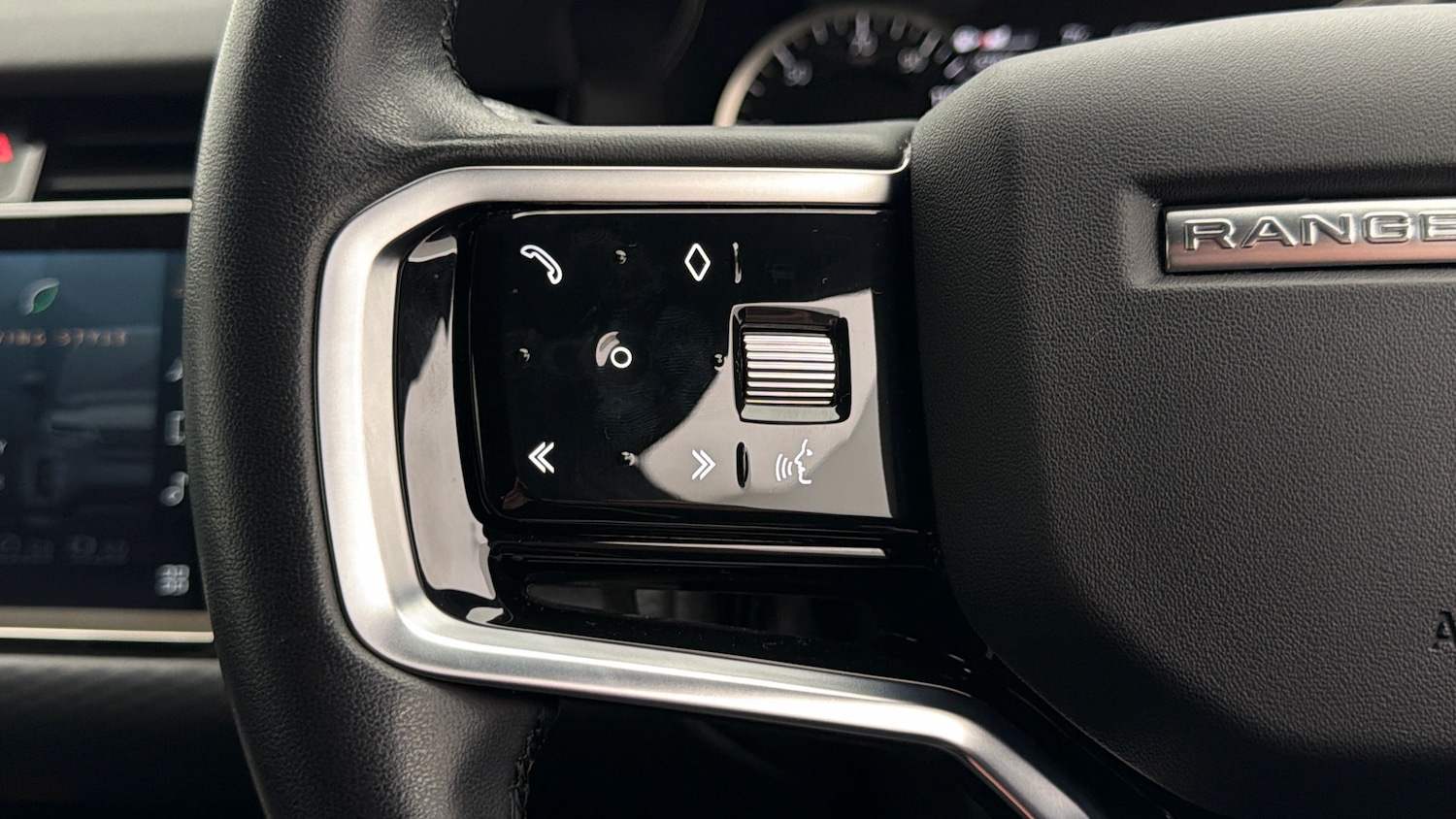 Used Land Rover Range Rover Evoque 2022 for sale - 78065401: Photo 23