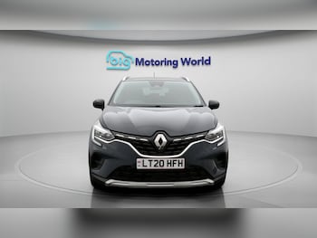 Used Renault Captur 2020 for sale - 79546102: Photo