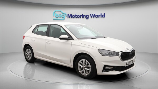Used Skoda Fabia 2022 for sale - 76136518: Photo 2