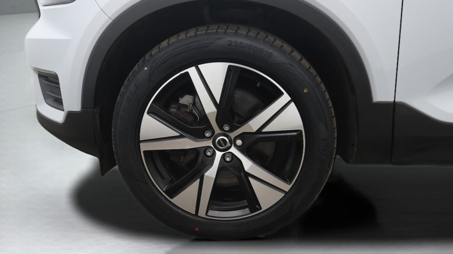 Used Volvo XC40 2022 for sale - 77688940: Photo 18