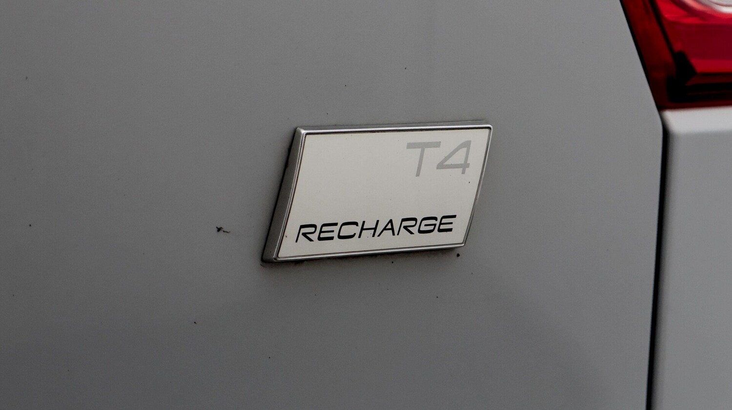 Used Volvo XC40 2022 for sale - 77688940: Photo 21