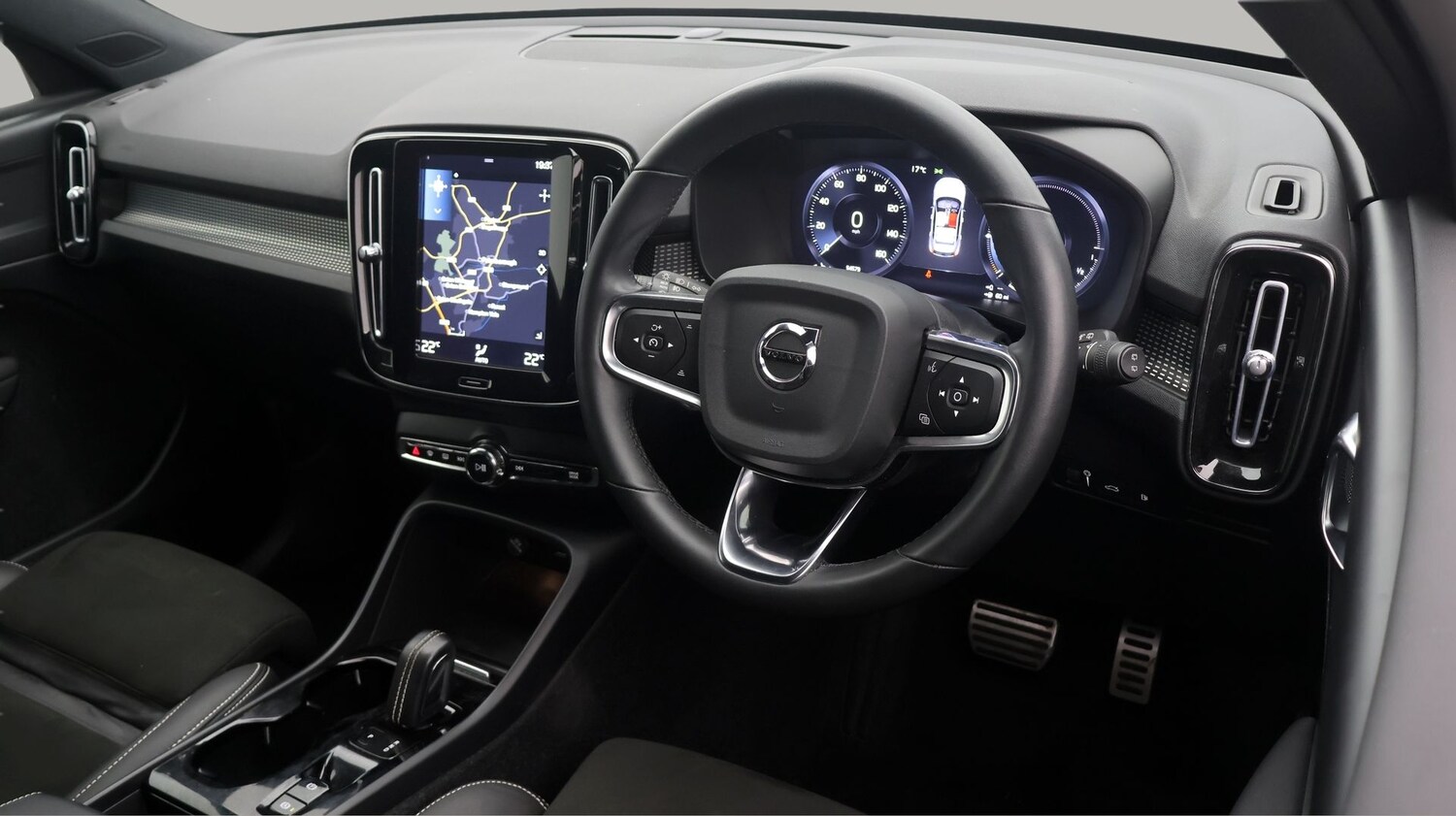 Used Volvo XC40 2022 for sale - 77688940: Photo 9