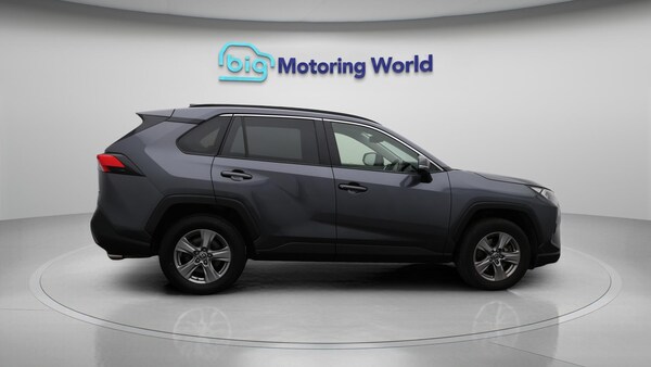 Used Toyota RAV4 2022 for sale - 76043045: Photo 9
