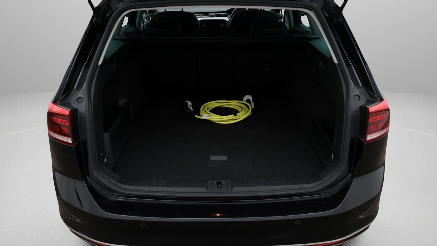 Used Volkswagen Passat 2021 for sale - 77616950: Photo 17