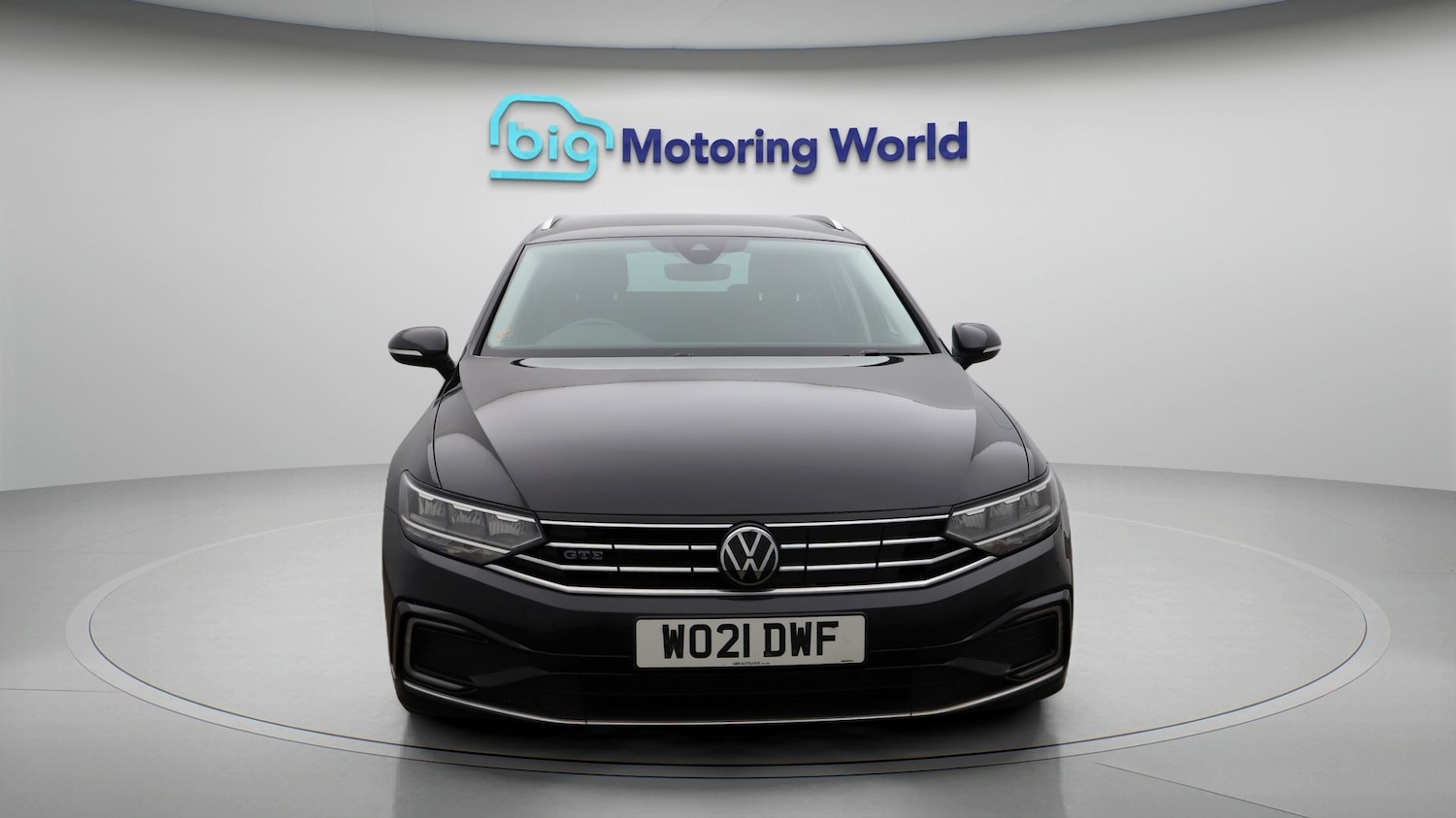 Used Volkswagen Passat 2021 for sale - 77616950: Photo 2
