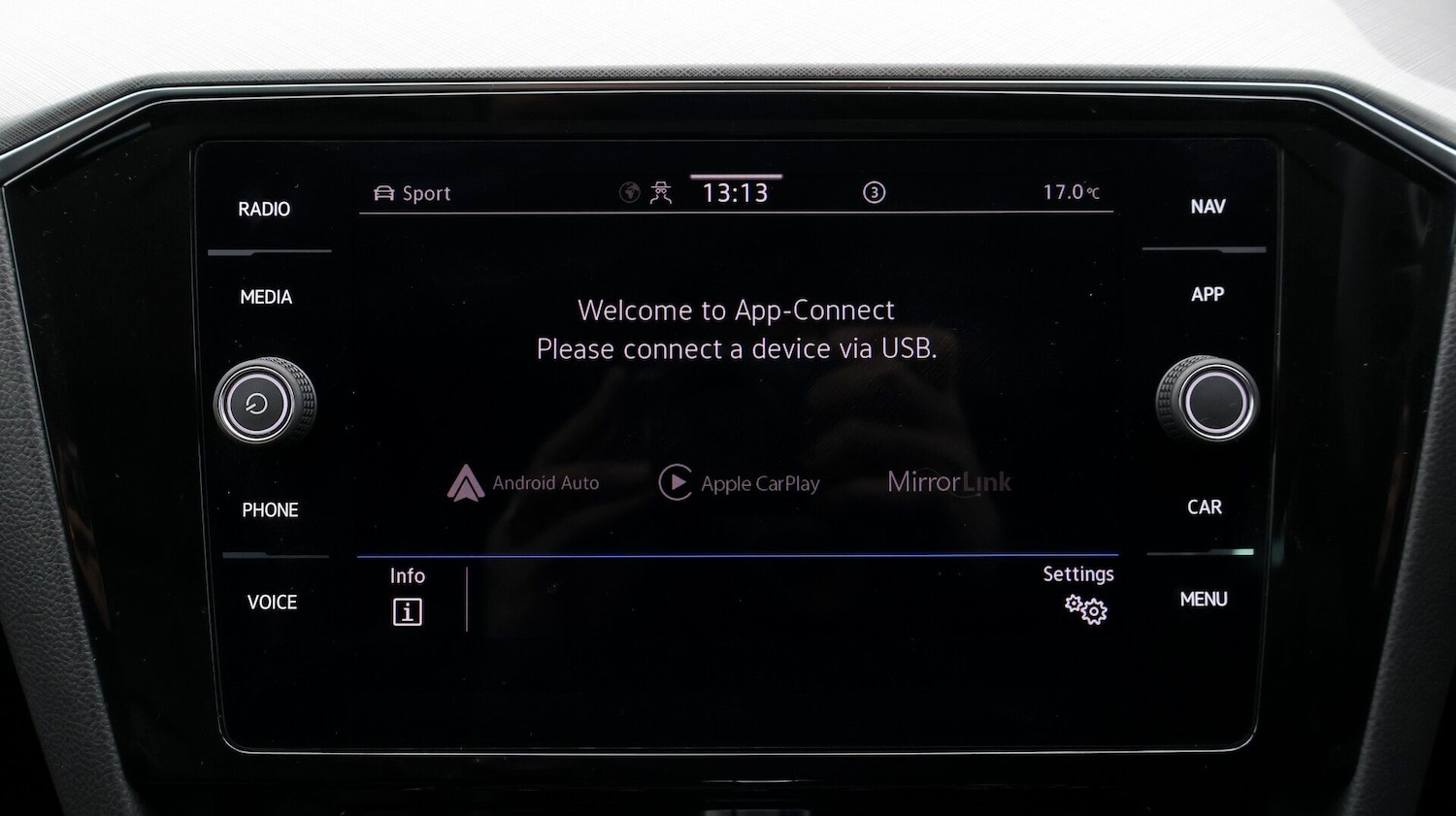 Used Volkswagen Passat 2021 for sale - 77616950: Photo 26