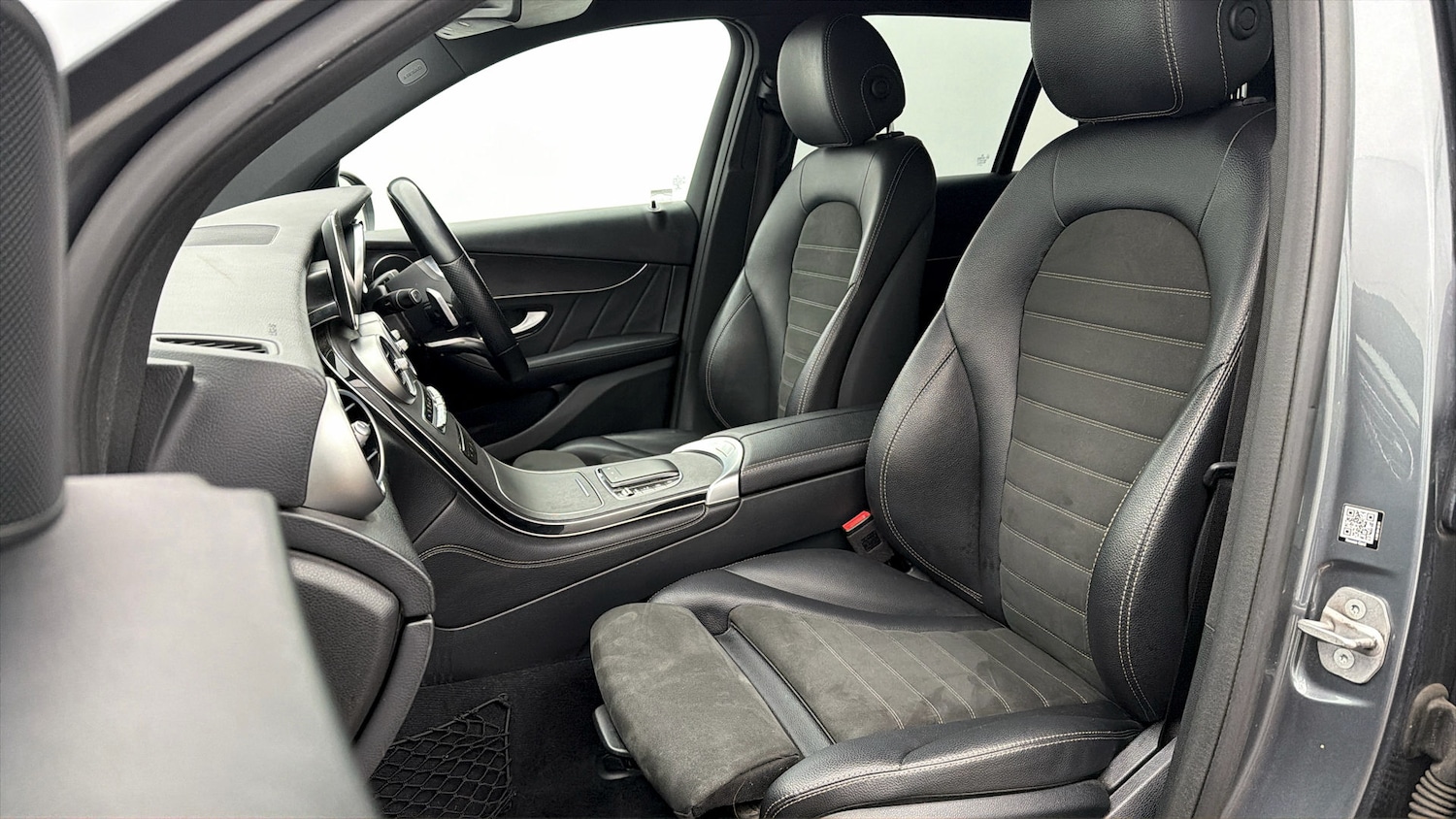 Used Mercedes-Benz GLC 2020 for sale - 78108962: Photo 13