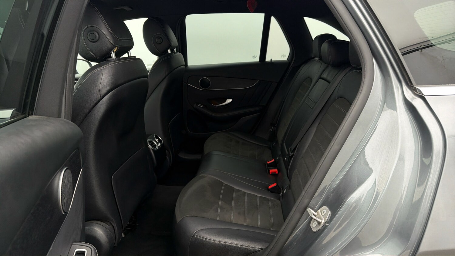 Used Mercedes-Benz GLC 2020 for sale - 78108962: Photo 15