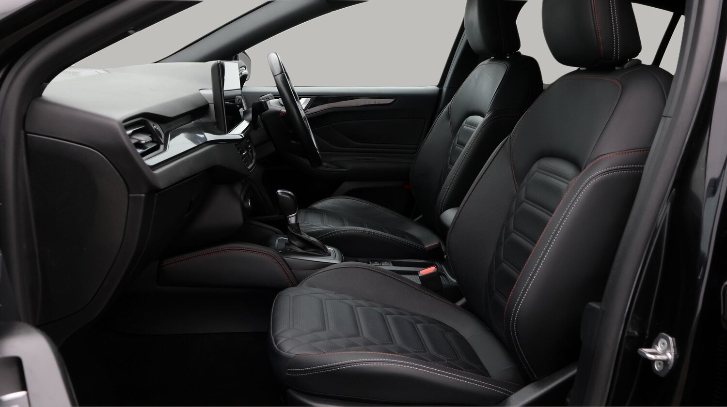 Used Ford Focus 2023 for sale - 77181656: Photo 14