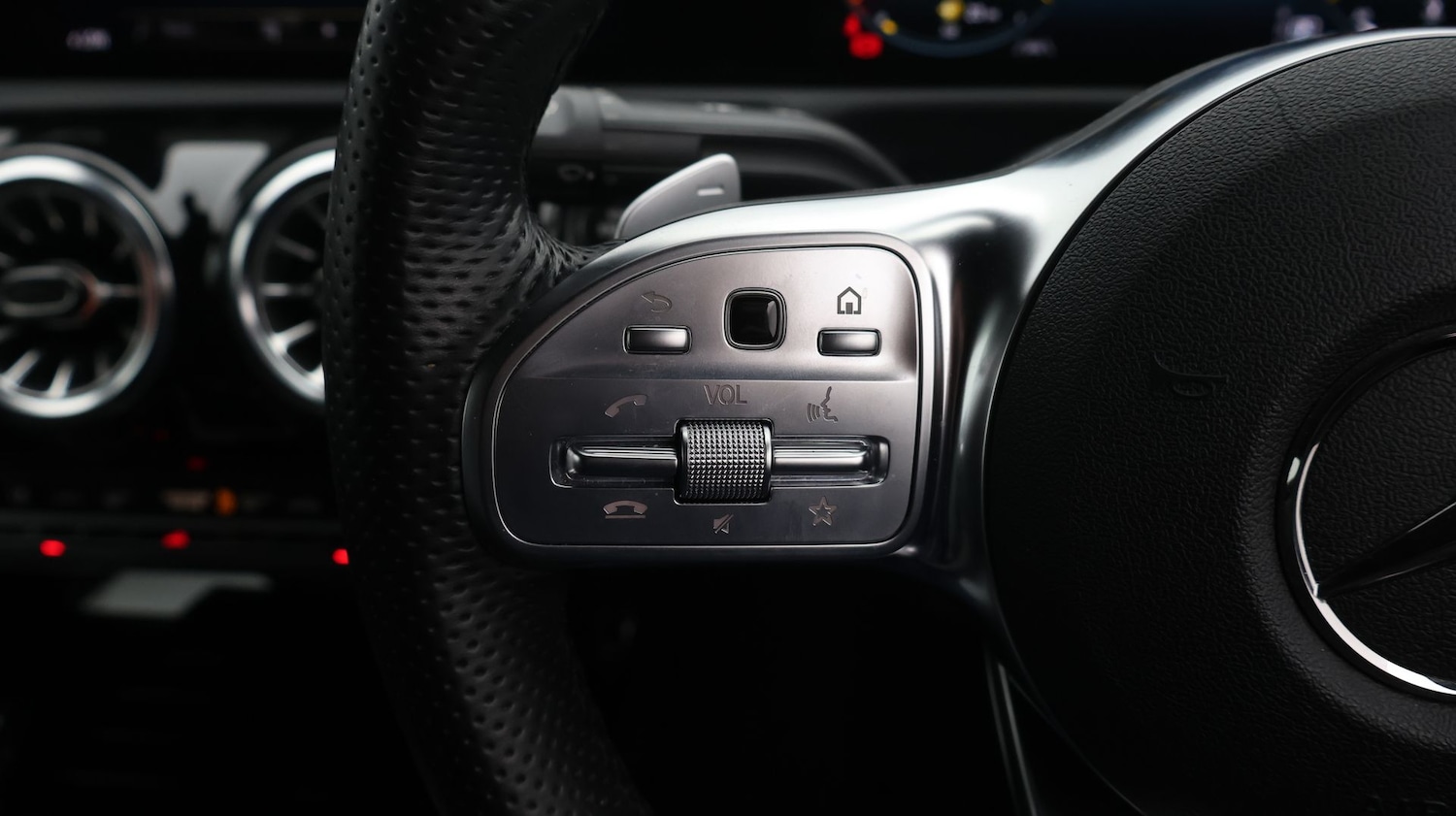 Used Mercedes-Benz CLA 2023 for sale - 77404674: Photo 27