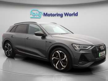 (21) - 55 Black Edition SUV 5dr Electric Auto quattro 95kWh (408 ps)