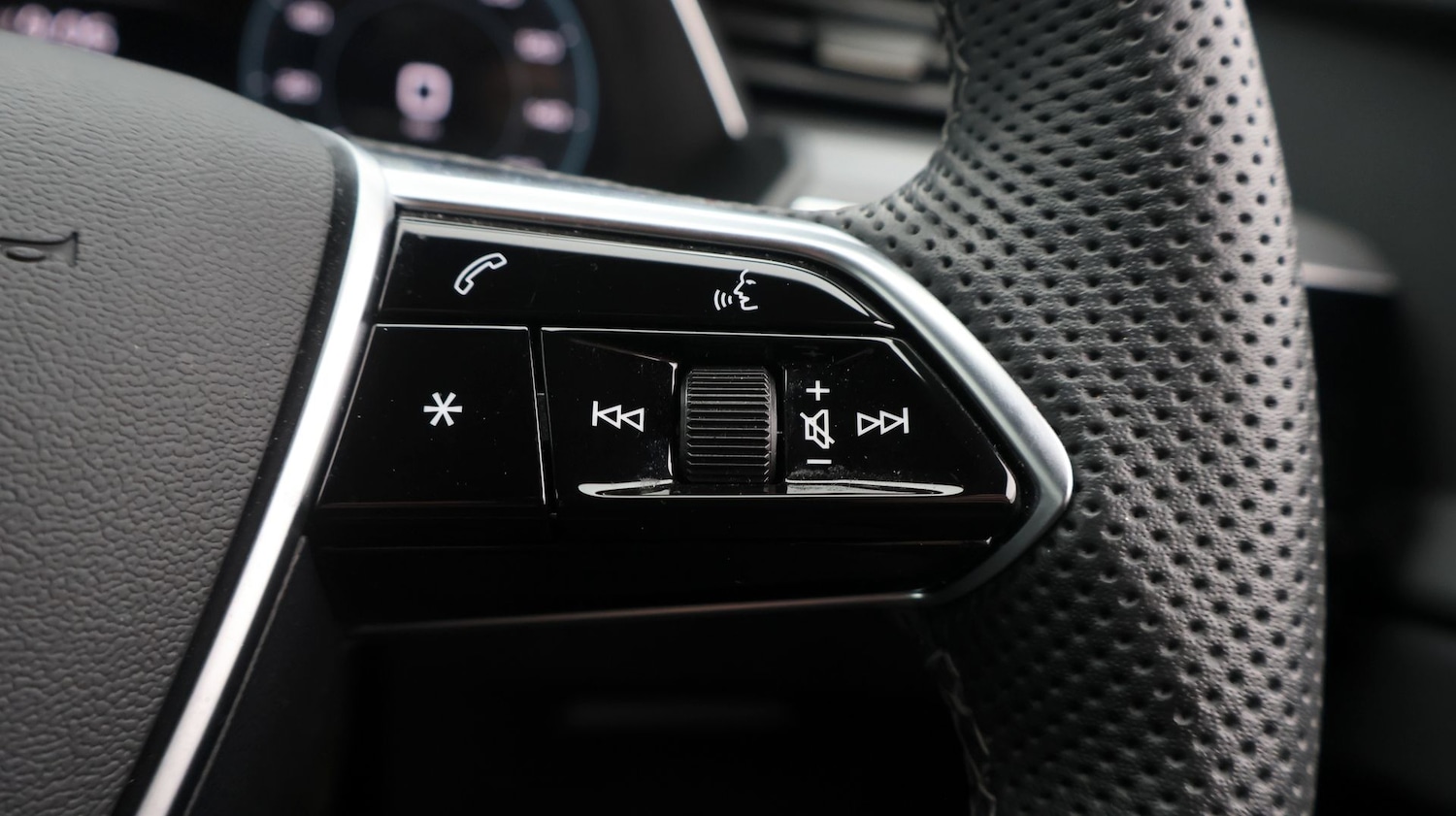 Used Audi Q8 2024 for sale - 77355087: Photo 28