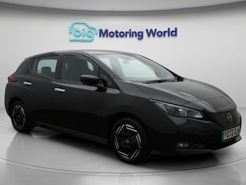 Nissan - Leaf