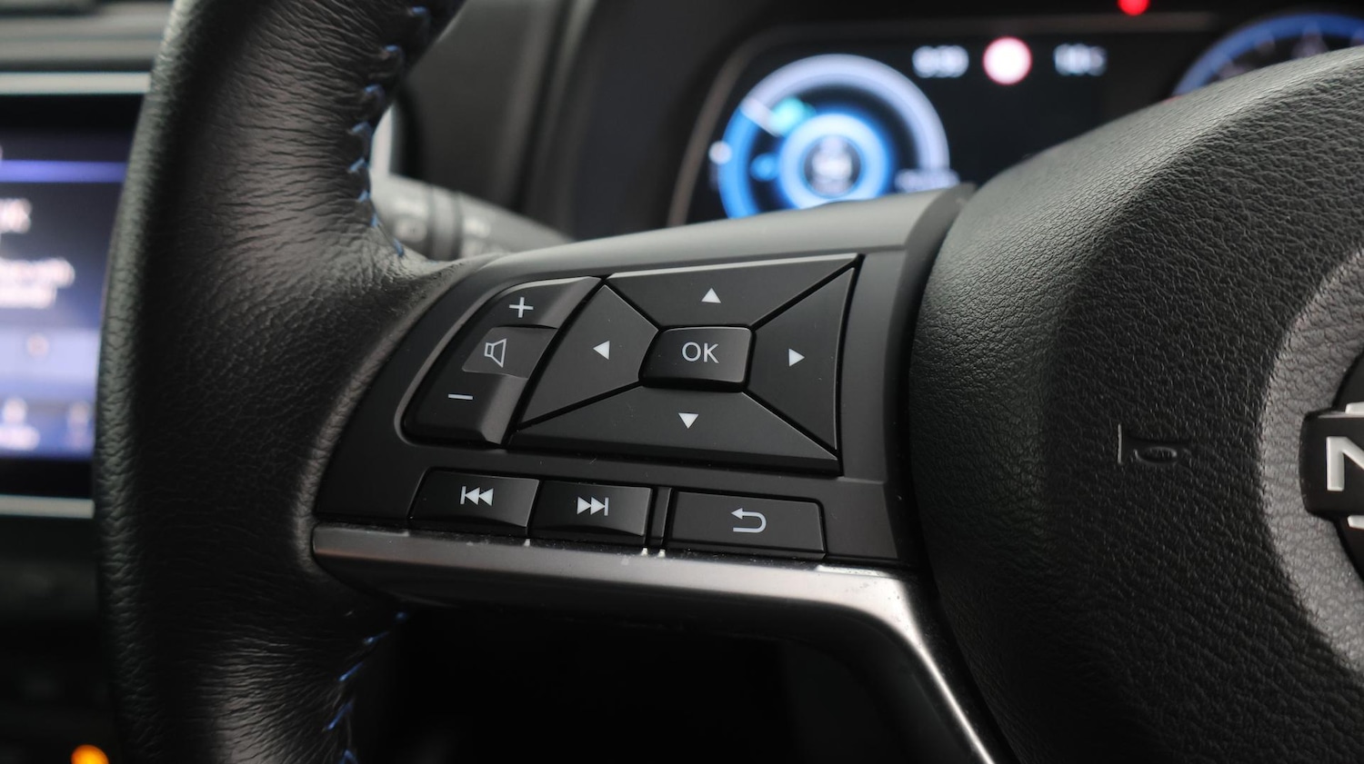 Used Nissan Leaf 2022 for sale - 76606982: Photo 24