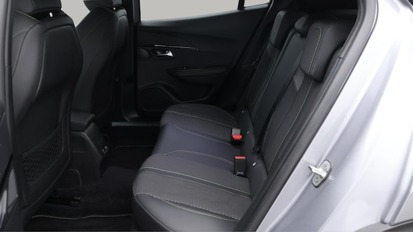 Used Peugeot 2008 2023 for sale - 75291966: Photo 17