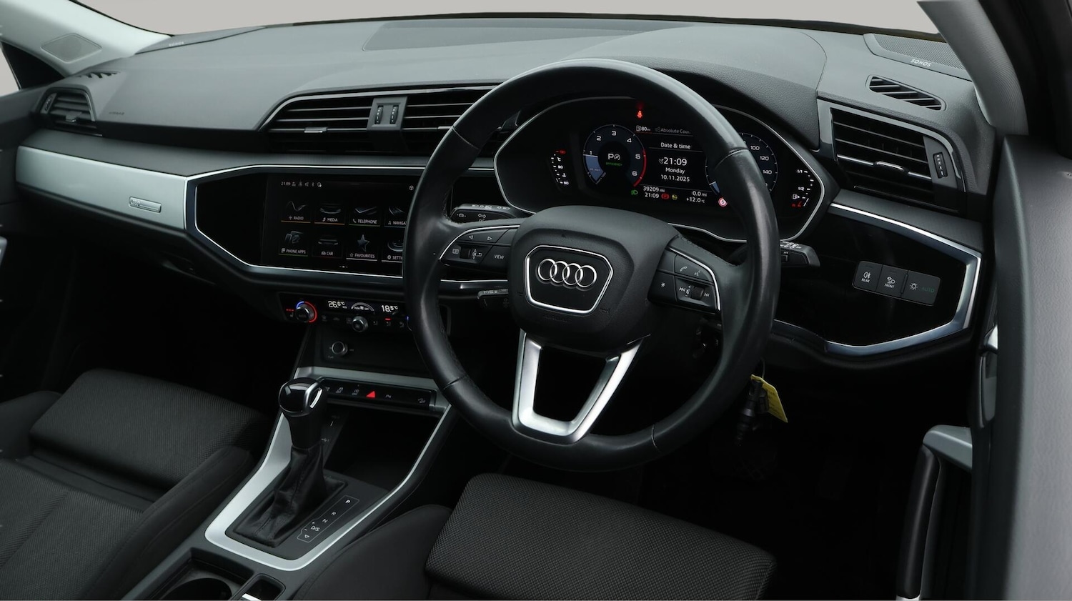 Used Audi Q3 2023 for sale - 76549909: Photo 10
