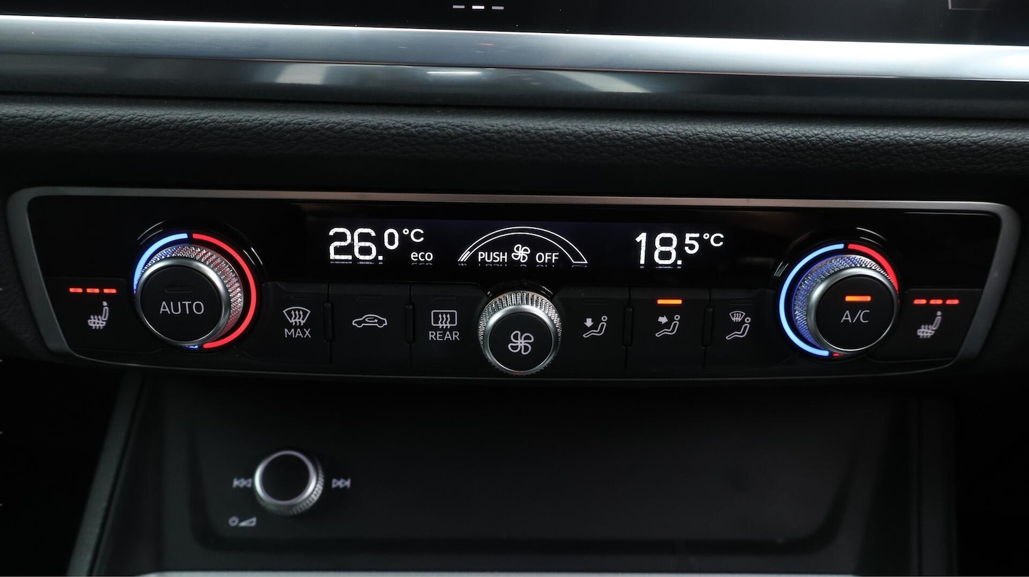 Used Audi Q3 2023 for sale - 76549909: Photo 13