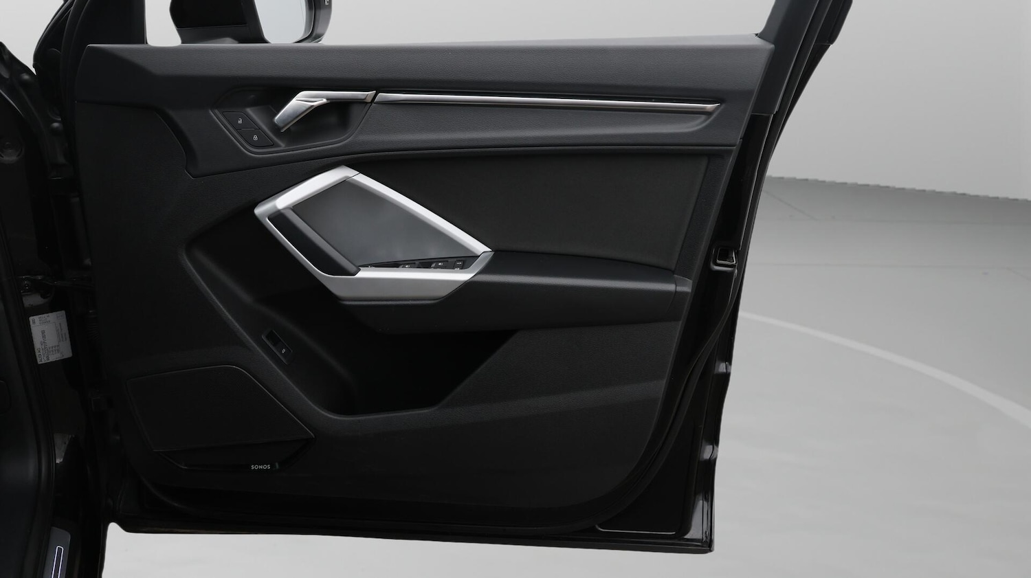 Used Audi Q3 2023 for sale - 76549909: Photo 16