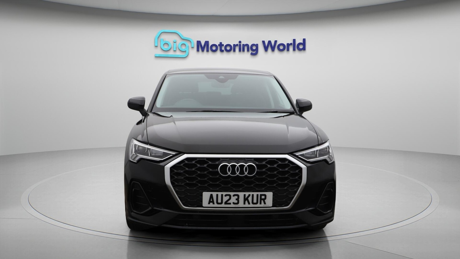 Used Audi Q3 2023 for sale - 76549909: Photo 3