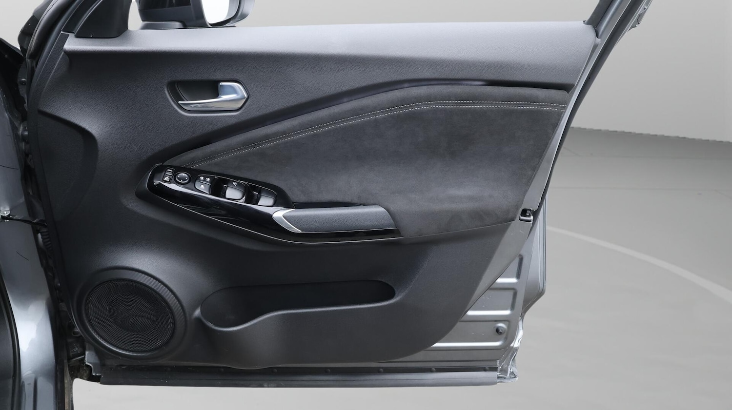 Used Nissan Juke 2022 for sale - 76561653: Photo 16