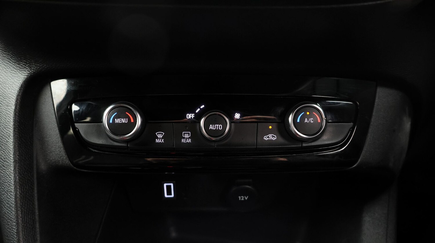 Used Vauxhall Corsa 2023 for sale - 77663234: Photo 12