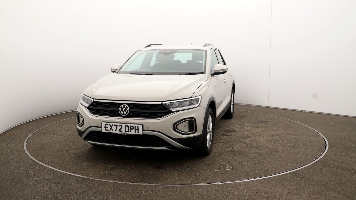 Used Volkswagen T-Roc for sale - 76810154: Photo 32