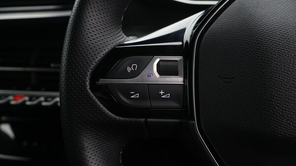 Used Peugeot 2008 2024 for sale - 76327327: Photo 25