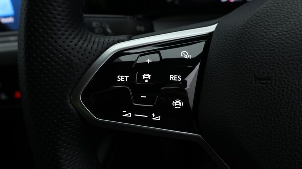 Used Volkswagen Golf 2022 for sale - 76189988: Photo 24
