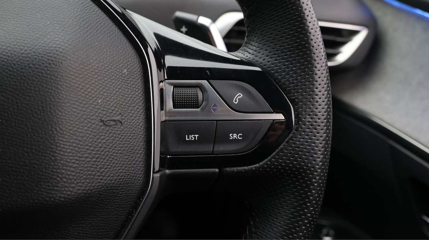 Used Peugeot 3008 2023 for sale - 77258426: Photo 22