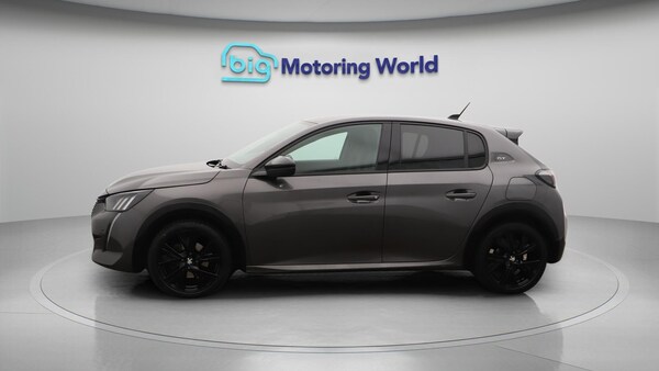 Used Peugeot 208 2023 for sale - 76152359: Photo 5