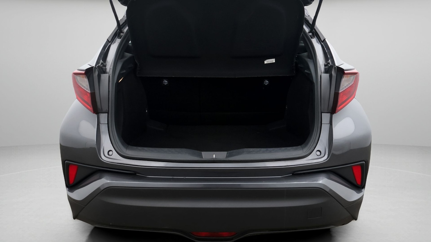 Used Toyota C-HR 2023 for sale - 77609783: Photo 17