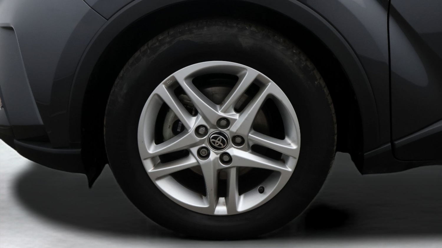 Used Toyota C-HR 2023 for sale - 77609783: Photo 18