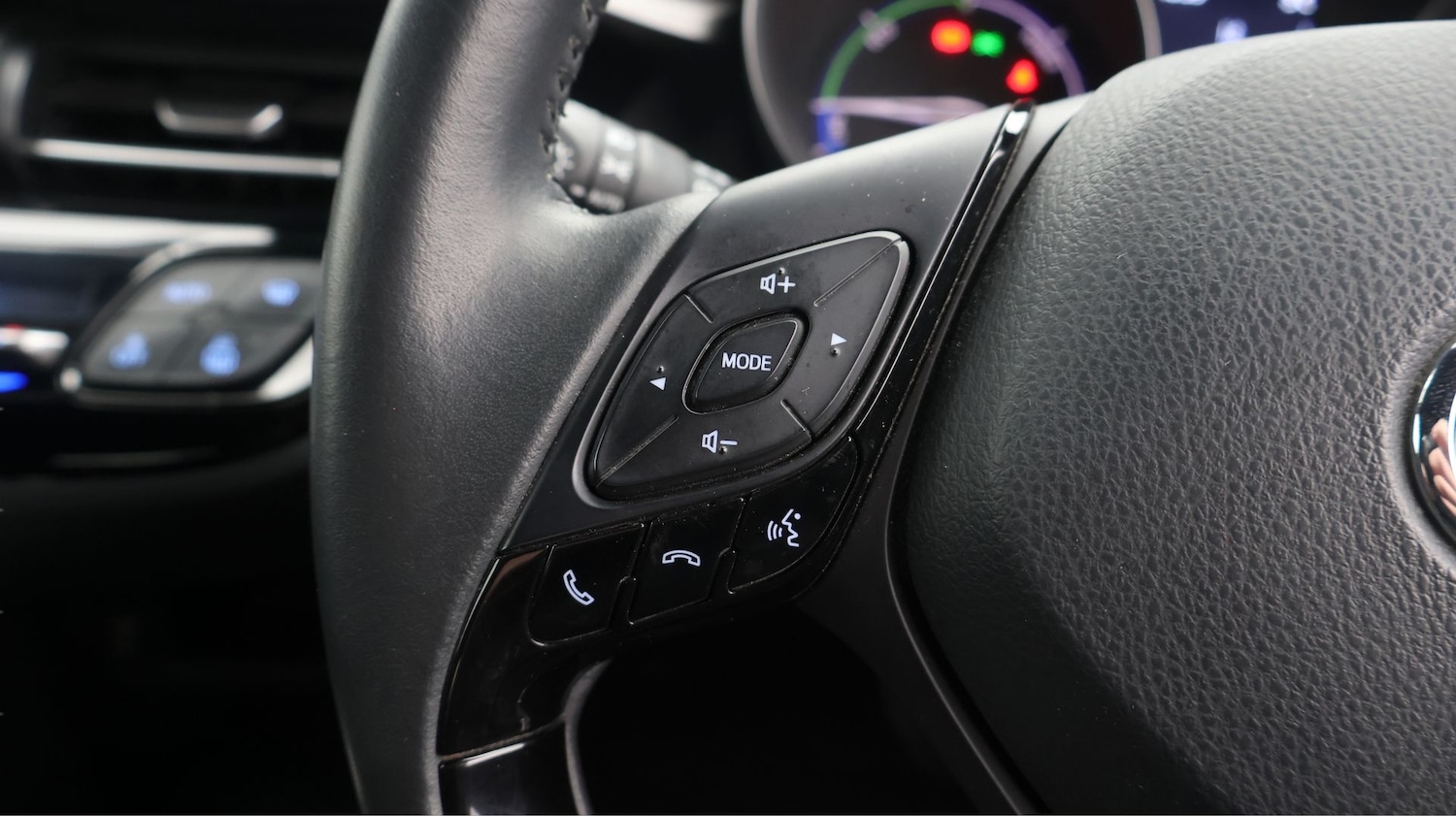 Used Toyota C-HR 2023 for sale - 77609783: Photo 22