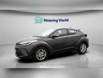 Used Toyota C-HR 2023 for sale - 77609783: Photo